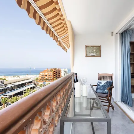 Royal Sunset Loggia Apartment *